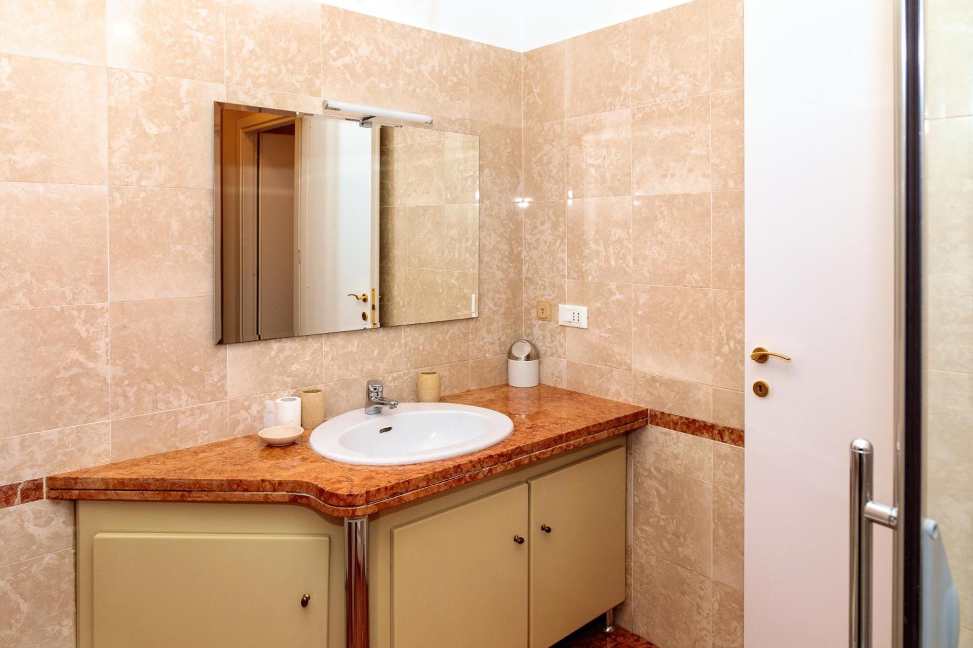Saint Charles Apartment Bologna Exterior photo